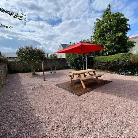 Loft Jardin Et Spa Bressuire Exterior photo
